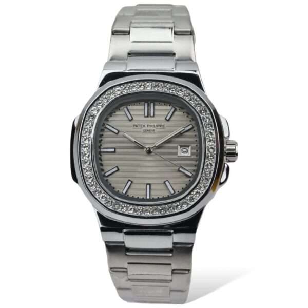 Patek Philippe – Nautilus – 40mm – C-584