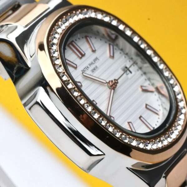 Patek Philippe – Nautilus – 40mm – C-588 - Image 3