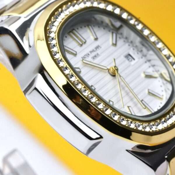 Patek Philippe – Nautilus – 40mm – C-590 - Image 3