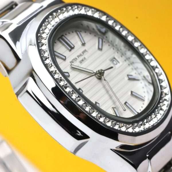 Patek Philippe – Nautilus – 40mm – C-589 - Image 3